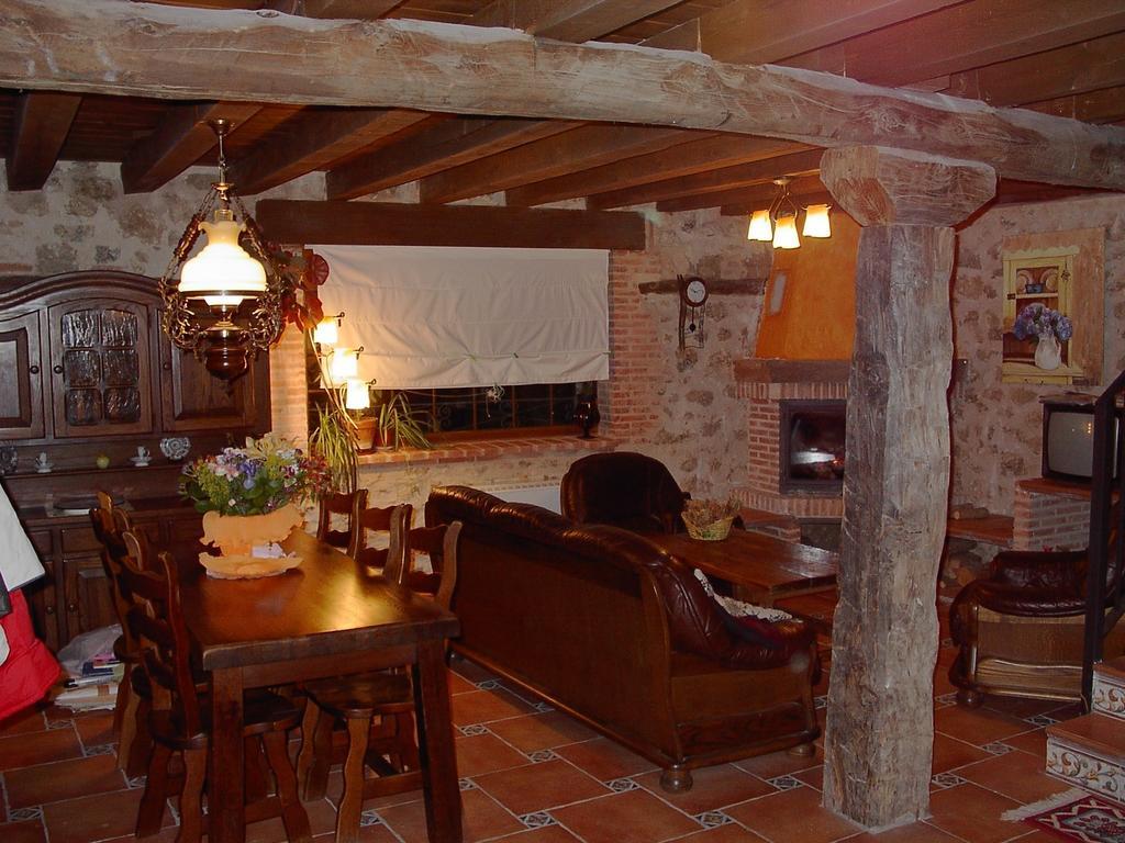 Mata de Quintanar Casa Rural Pincherres חדר תמונה
